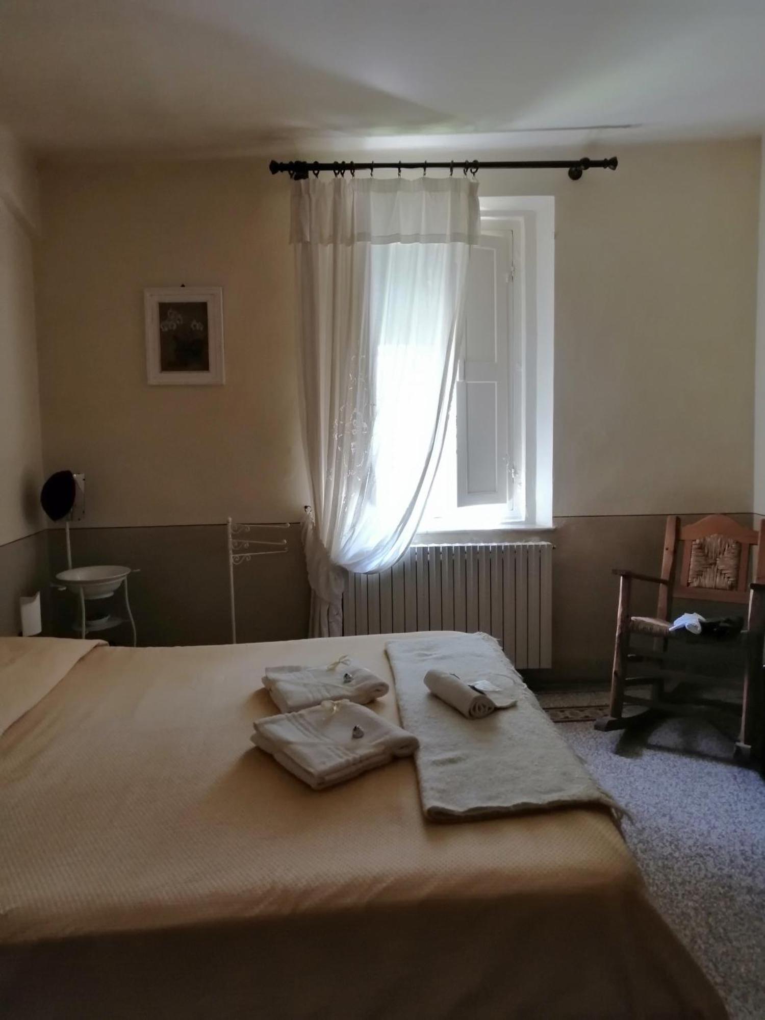 Bed And Breakfast Evelina Lucca Exterior photo